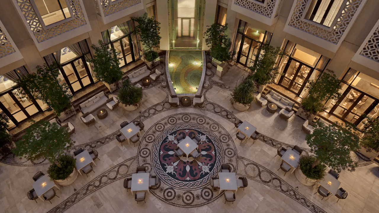 2C. Grand-Hyatt-Al-Khobar-courtyard